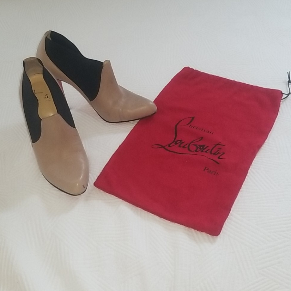 Christian Louboutin nude booties